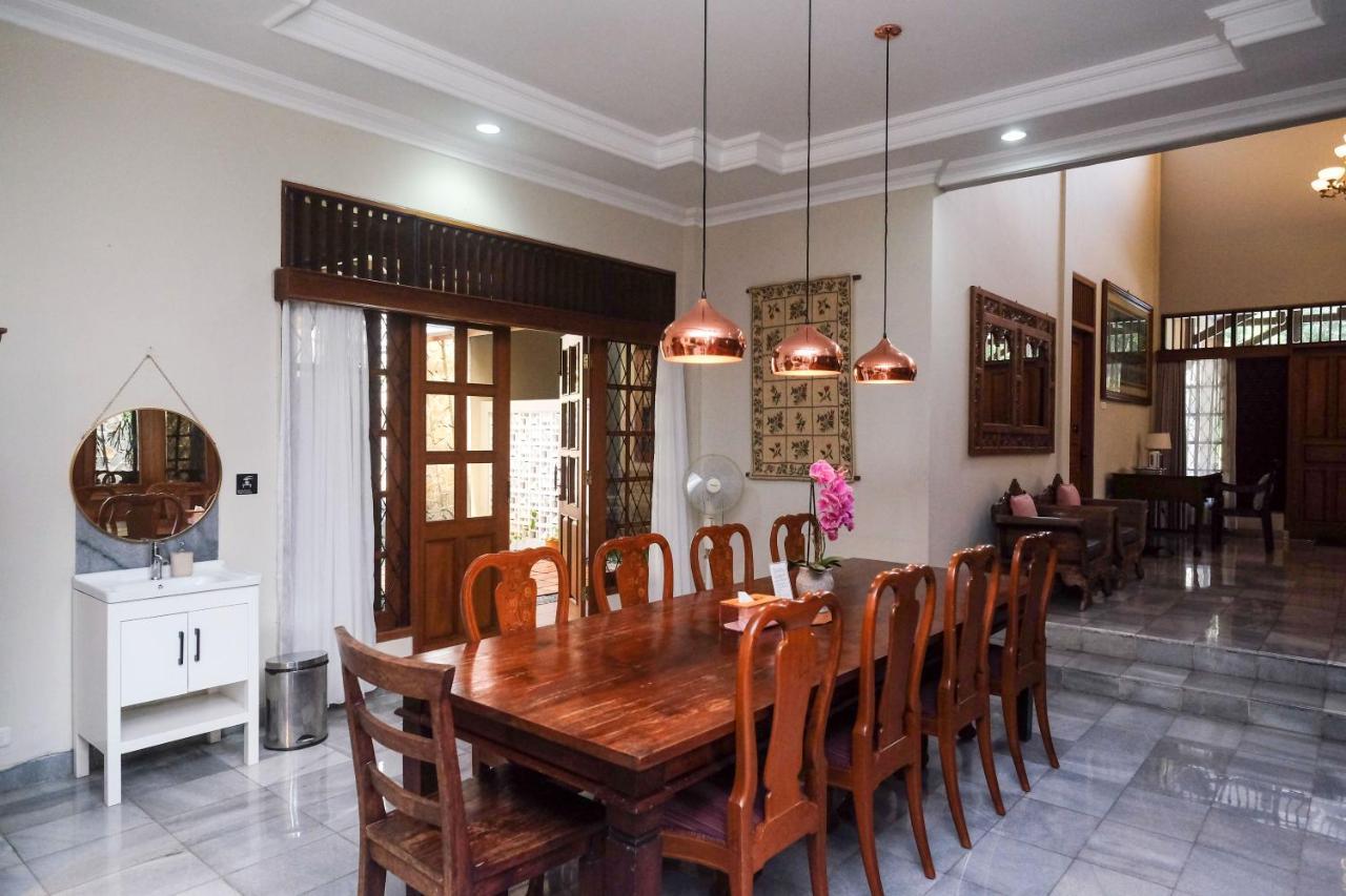 Sareh Villa By The Lavana 세마랑 외부 사진