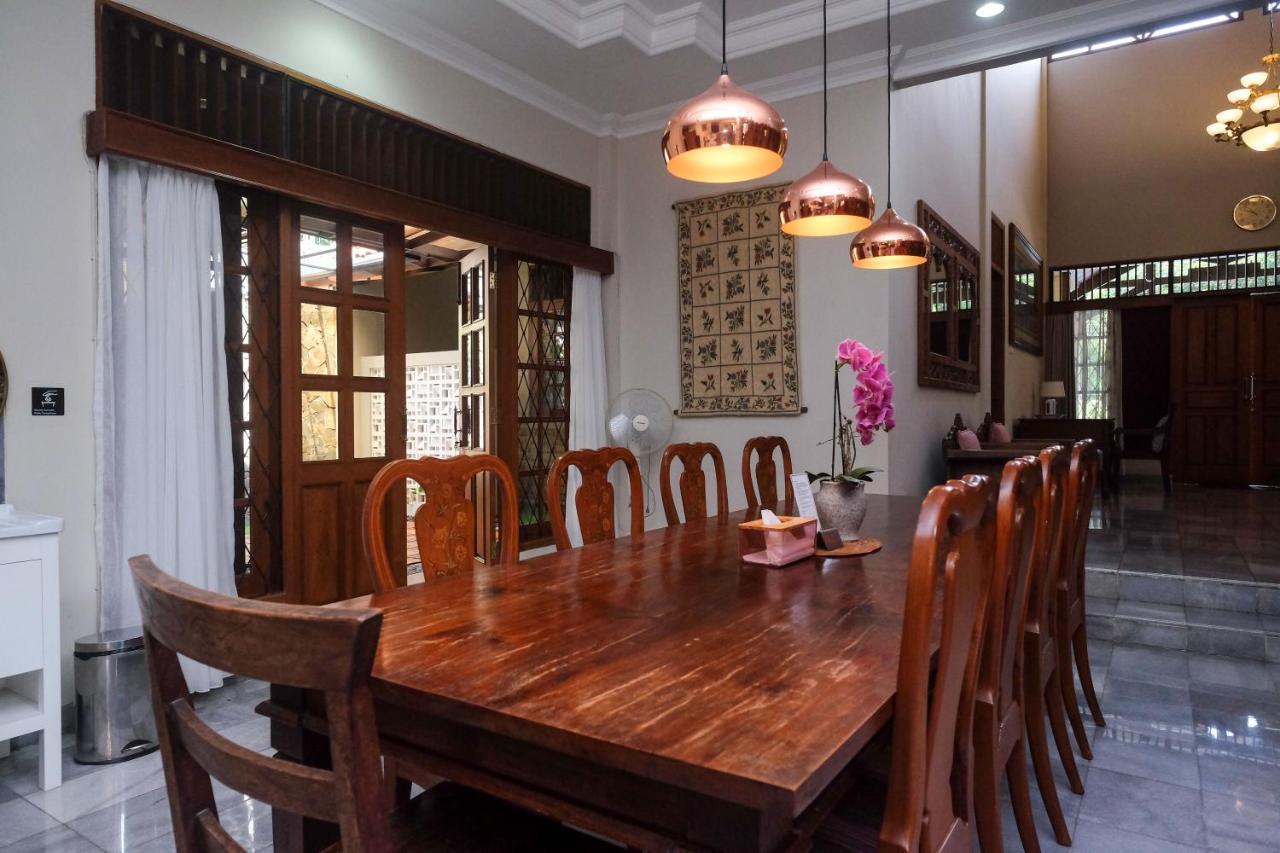Sareh Villa By The Lavana 세마랑 외부 사진