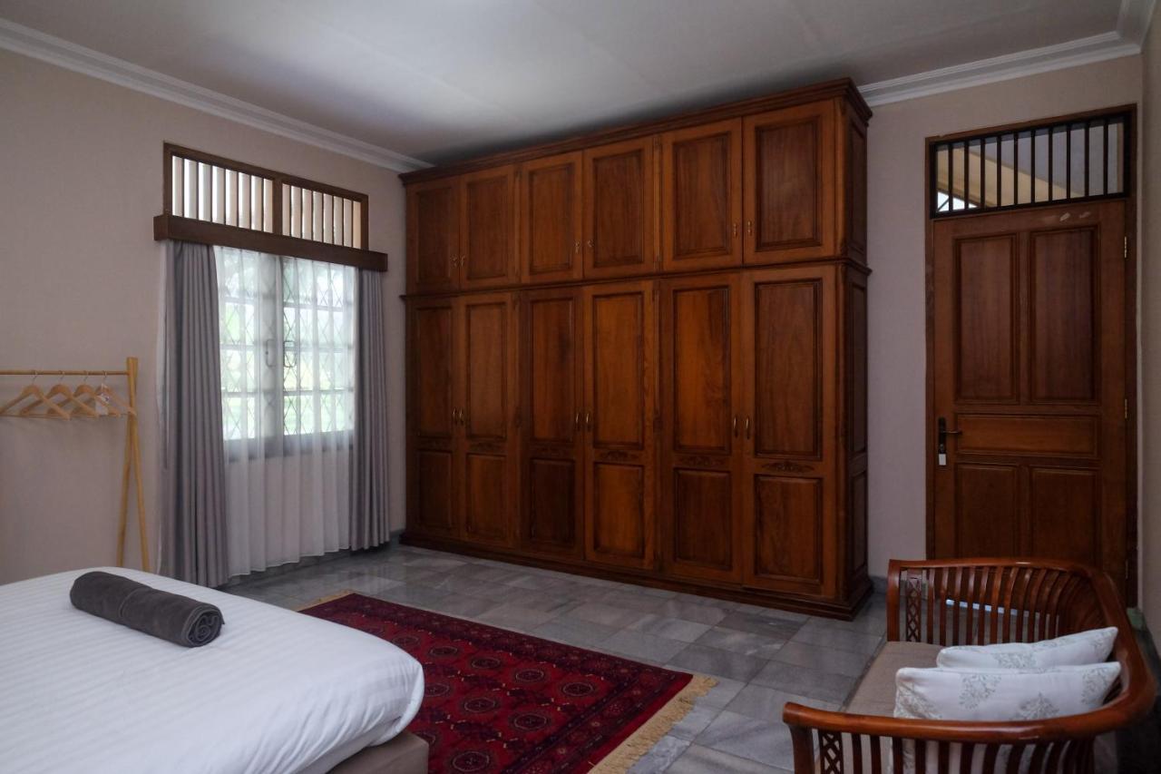 Sareh Villa By The Lavana 세마랑 외부 사진