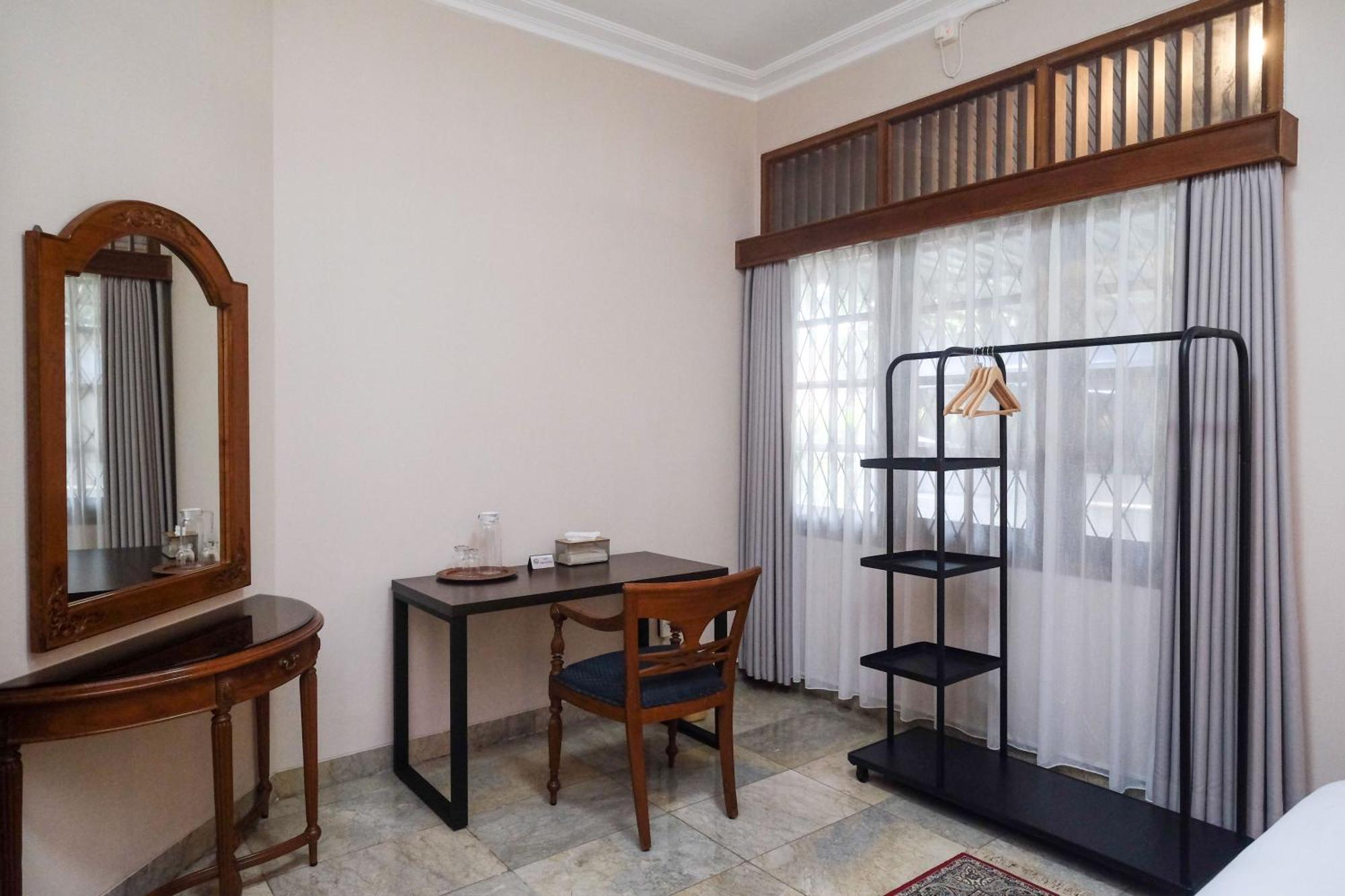 Sareh Villa By The Lavana 세마랑 외부 사진