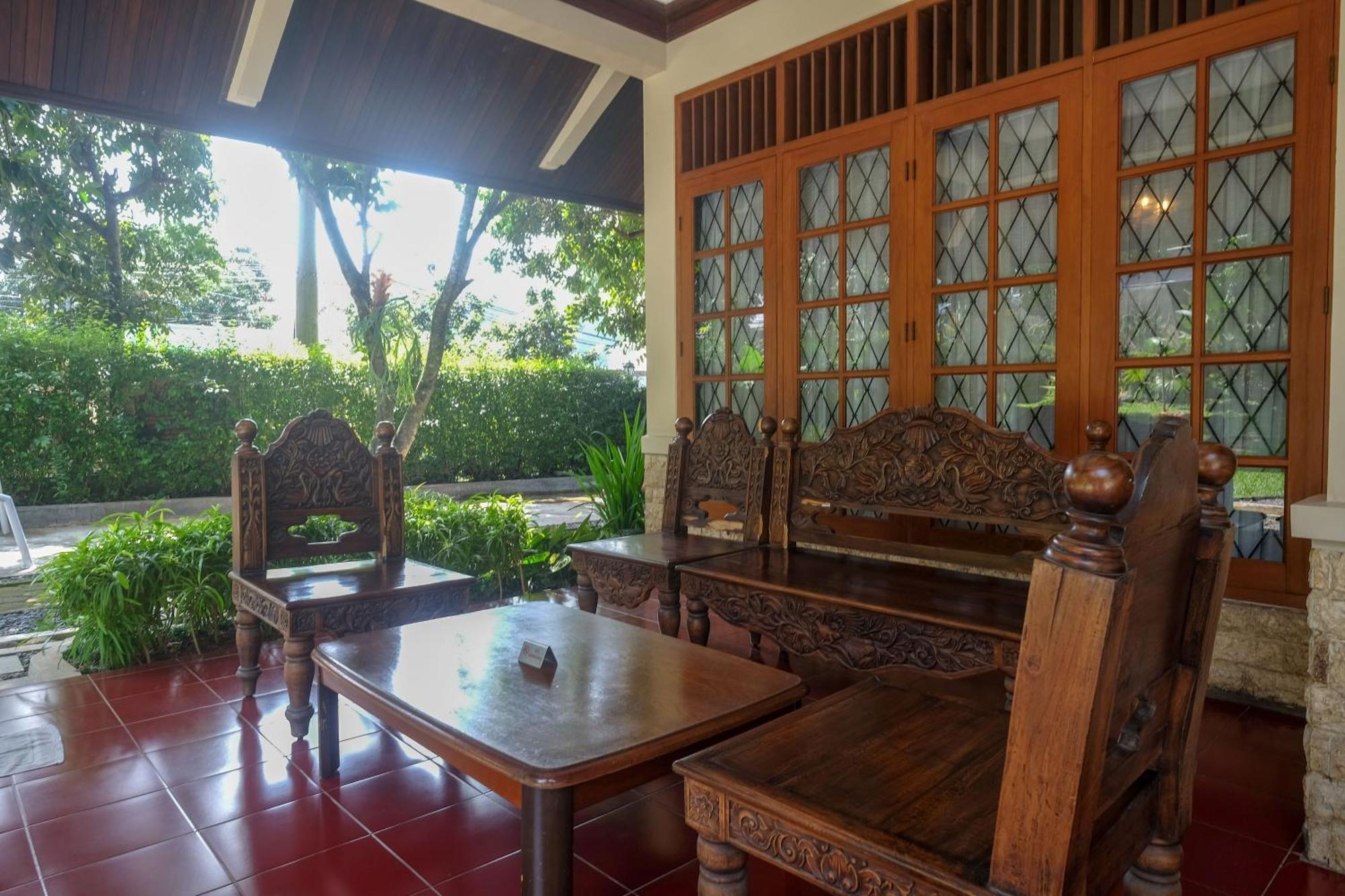 Sareh Villa By The Lavana 세마랑 외부 사진